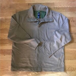 GAP Men’s heavyweight pull over‎ with front buttons.